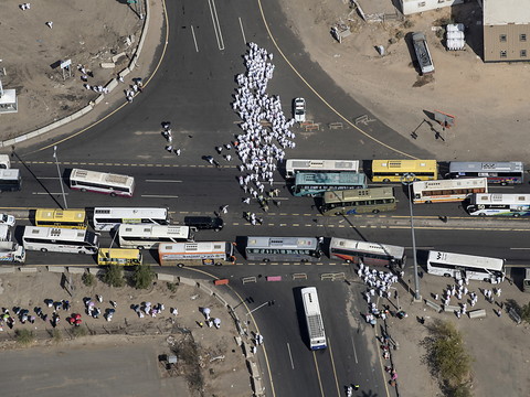 Vingt morts dans l'accident d'un bus de pèlerins (média d'Etat)
