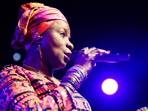 Angélique Kidjo remporte le prestigieux prix Polar