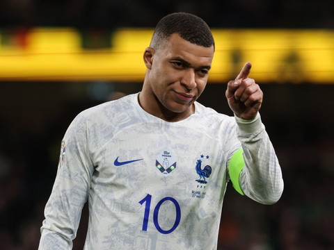 Mbappé de loin le mieux payé, à 6 millions de francs brut par mois