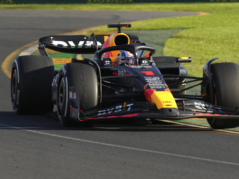 Le Grand Prix d'Australie sourit à Max Verstappen