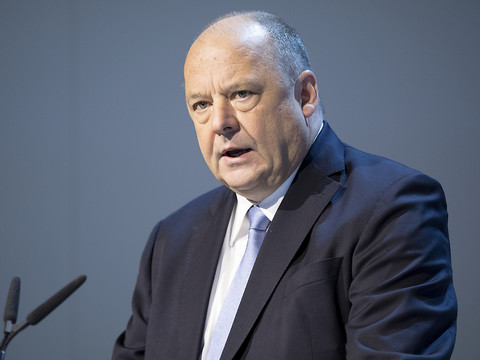 Rachat de CS par UBS: la solution 