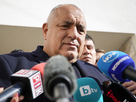 Bulgarie: conservateurs et libéraux au coude-à-coude