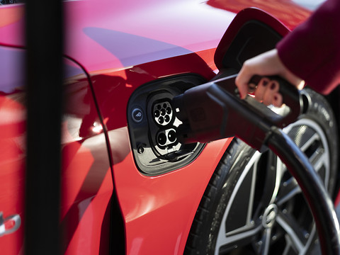 Le marché automobile accélère au premier trimestre