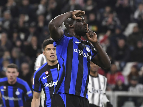 Lukaku cible de cris racistes à Turin, selon son entourage