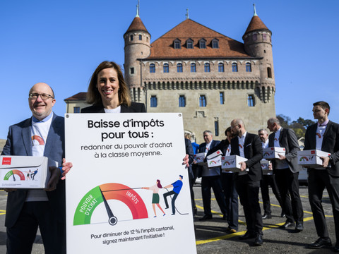 Dépôt de l'initiative visant 12% de réduction sur l'impôt cantonal