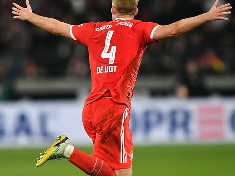 Bundesliga: les deux premiers gagnent