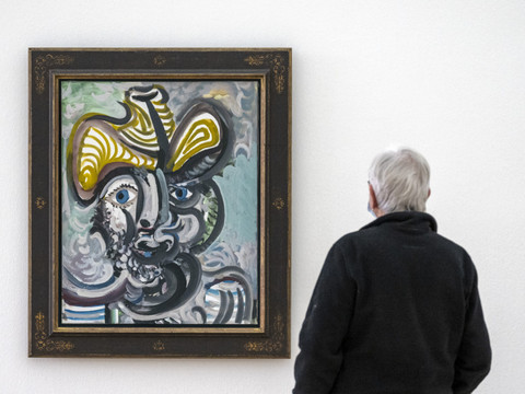 Importations d'oeuvres: les douanes veulent taxer les musées