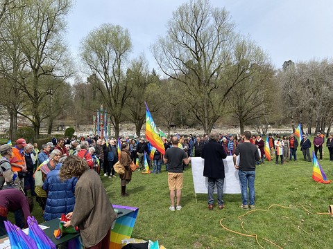 Marche pascale: les participants pour le blocage des comptes russes