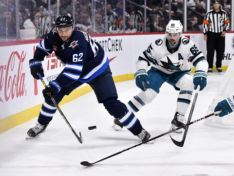 Les Jets se rapprochent des play-off