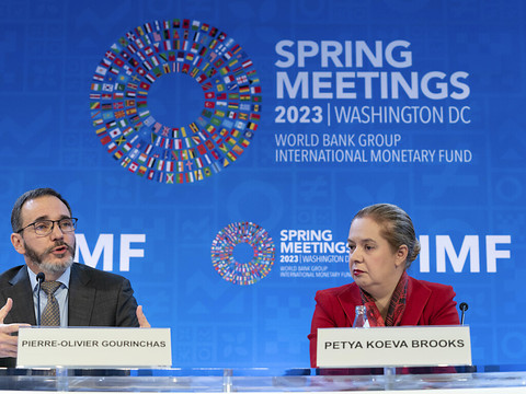 Le FMI abaisse sa prévision de croissance mondiale pour 2023