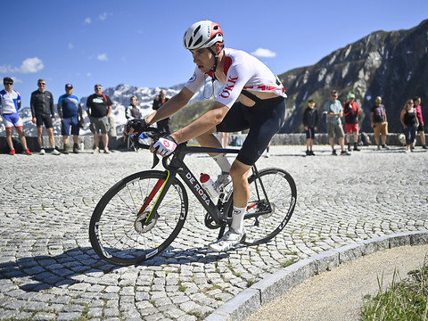 Tour de Sicile: Joël Suter s'impose en solitaire dans la 3e étape