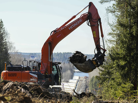 La Finlande lève le voile sur son chantier de rideau de fer
