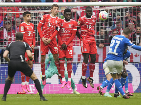 Bayern Munich et Borussia Dortmund contraints au nul