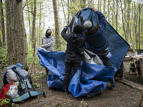 Des occupants écologistes ignorent un ultimatum à Rümlang (ZH)