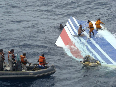 Crash du Rio-Paris: Airbus et Air France relaxés
