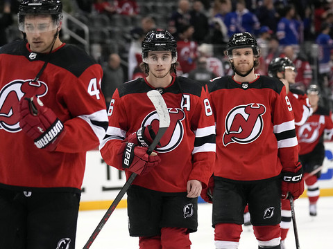 Douche froide pour les Devils