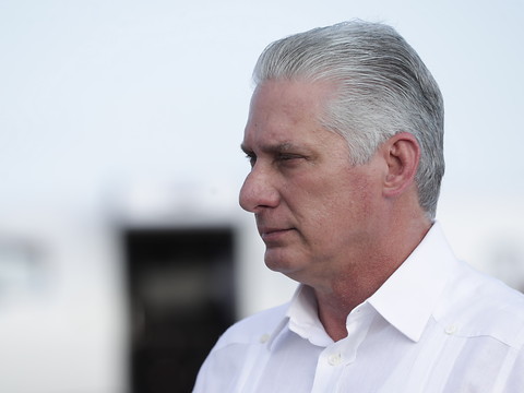 Sans surprise, Miguel Diaz-Canel réélu président de Cuba