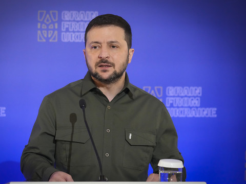 Zelensky met la pression pour une adhésion à l'Otan