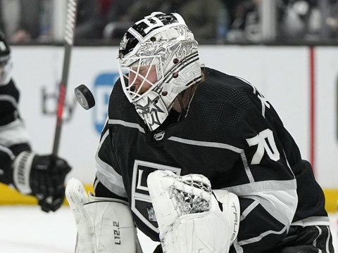 Les Kings s'imposent à nouveau en prolongation