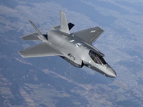 Dépenses militaires en Europe au plus haut depuis la guerre froide