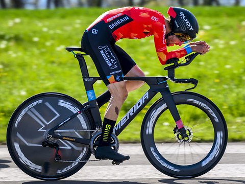 La course est ouverte, aux Suisses d'en profiter