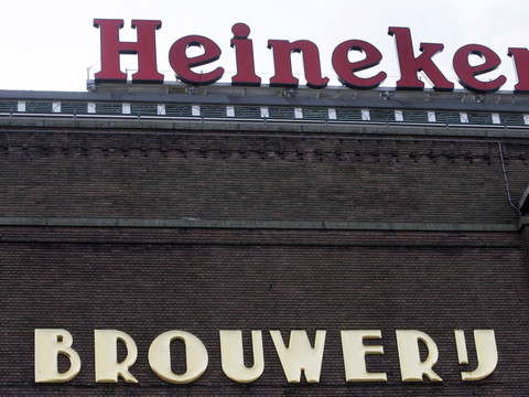 Heineken a racheté le sud-africain Distell