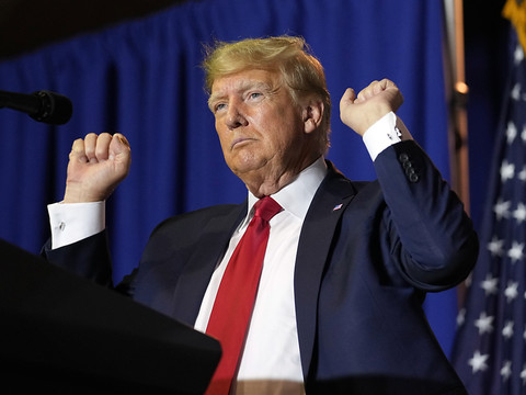 Trump promet d'