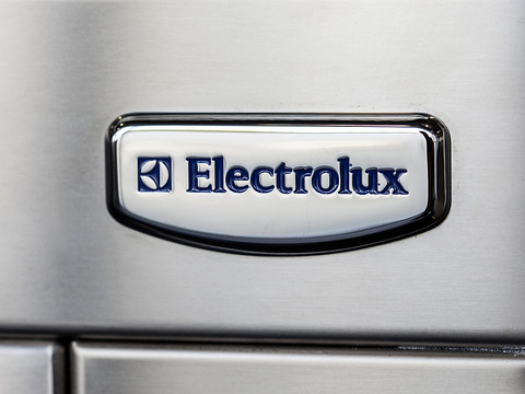 Electrolux dans le rouge au premier partiel, mais moins que craint