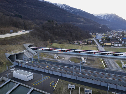 La réalisation de la NLFA finie, AlpTransit est dissoute