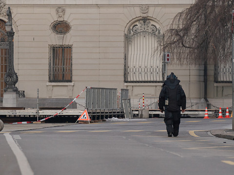 Traces d'explosifs sur le suspect du Palais fédéral: non-lieu