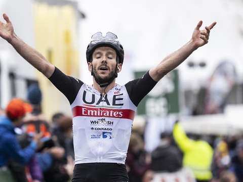 Adam Yates a accéléré et personne ne l'a plus revu