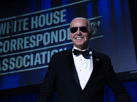 Dîner des correspondants de la Maison Blanche:l'âge de Biden raillé