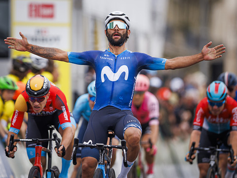 Le Tour à Adam Yates, l'étape à Fernando Gaviria