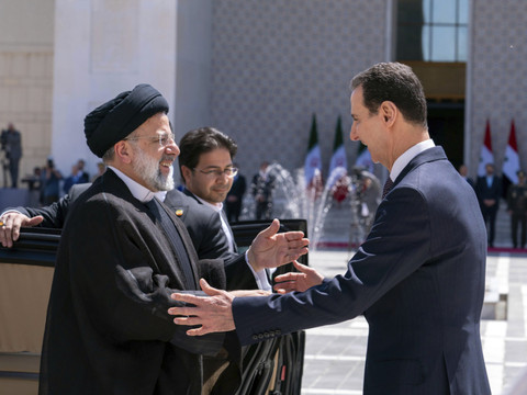 Le président iranien dit à Assad que Damas a remporté la 