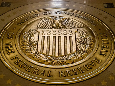 Après une 10e hausse de taux, la Fed va prendre son temps