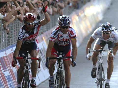 Les meilleurs coureurs cyclistes sont de plus en plus maigres