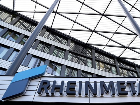 Des armes développées en Suisse sont livrées en Ukraine