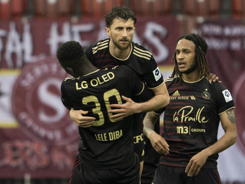Stevanovic remonte Servette à la 2e place