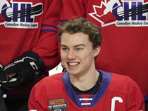 Connor Bedard en route vers Chicago