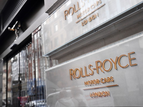 Rolls-Royce relève le nez au premier trimestre