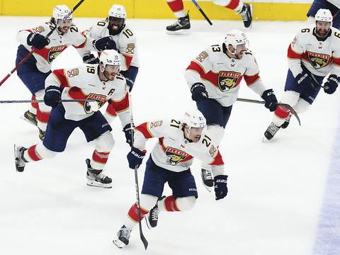 Les Panthers en finale de Conférence