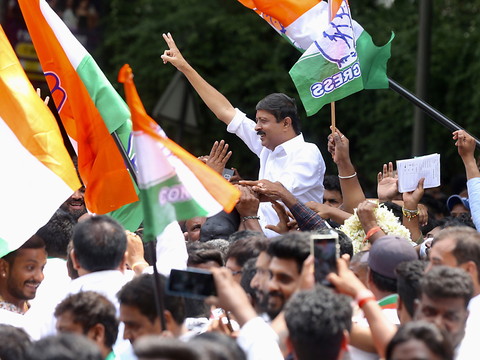 Inde: le parti du Premier ministre perd le contrôle d'un Etat clé du sud