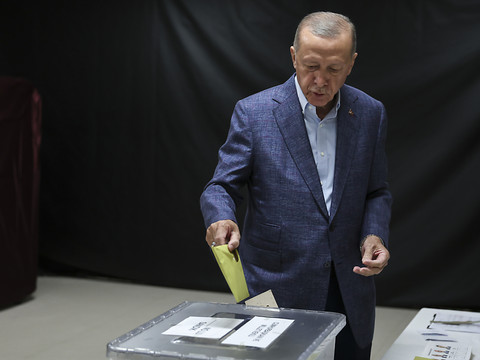 La Turquie vers un second tour inédit pour la présidentielle