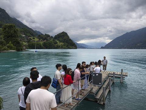 Afflux de touristes asiatiques vers Iseltwald, CarPostal réagit