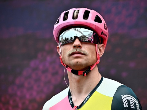 Magnus Cort s'impose au sprint à Viareggio