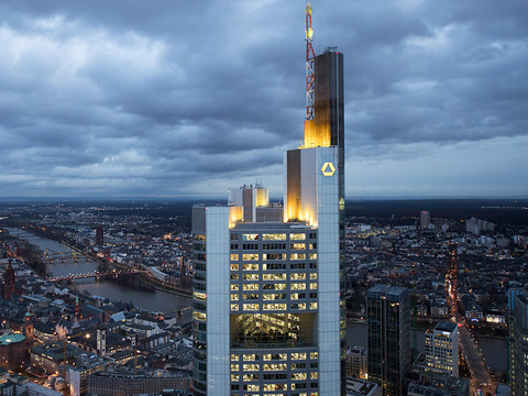 Commerzbank commence fort l'année 2023