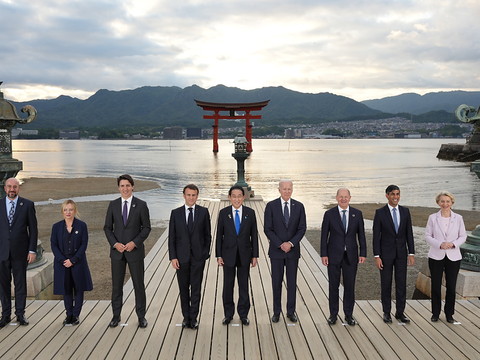 Nouvelles sanctions du G7 contre Moscou - Zelensky attendu