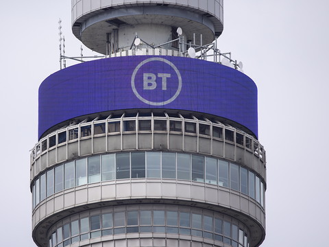Patrick Drahi augmente sa participation dans l'opérateur BT