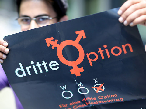 Deux tiers contre le troisième sexe dans les documents officiels