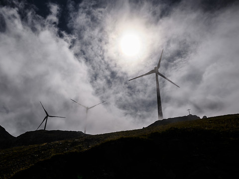 Les sénateurs favorables à leur tour à une offensive éolienne